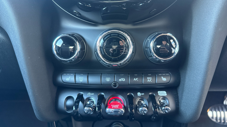 MINI Hatchback 2.0 Cooper S Sport 3dr Auto Petrol Hatchback